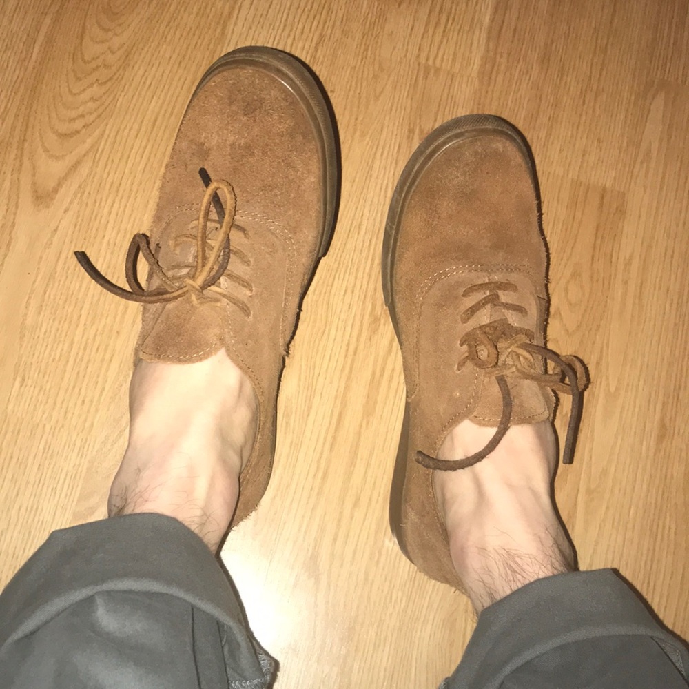 Vans - Picture 2 of 8